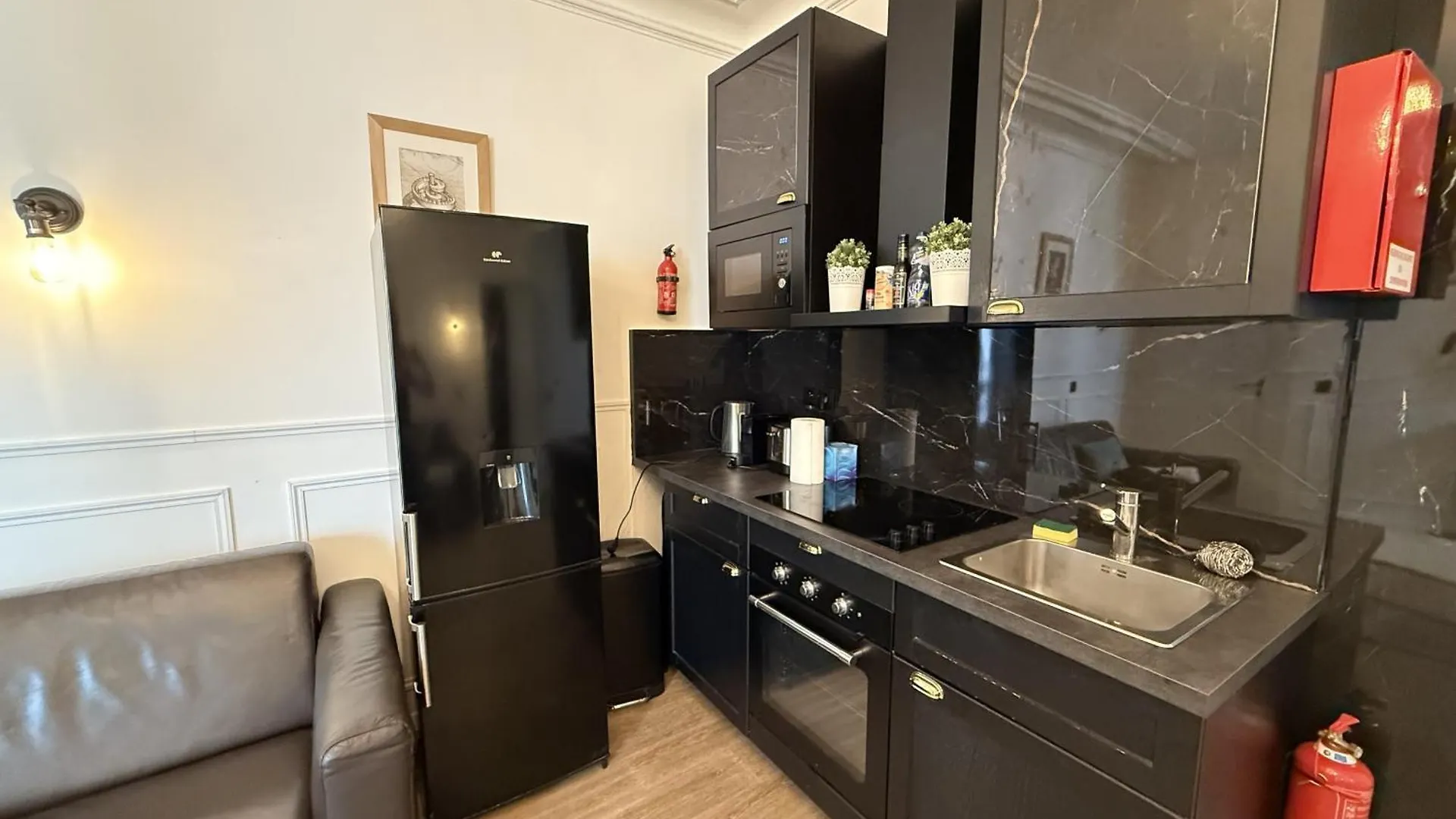 107 - Urban Luxury Opera Vinci Apartman Párizs